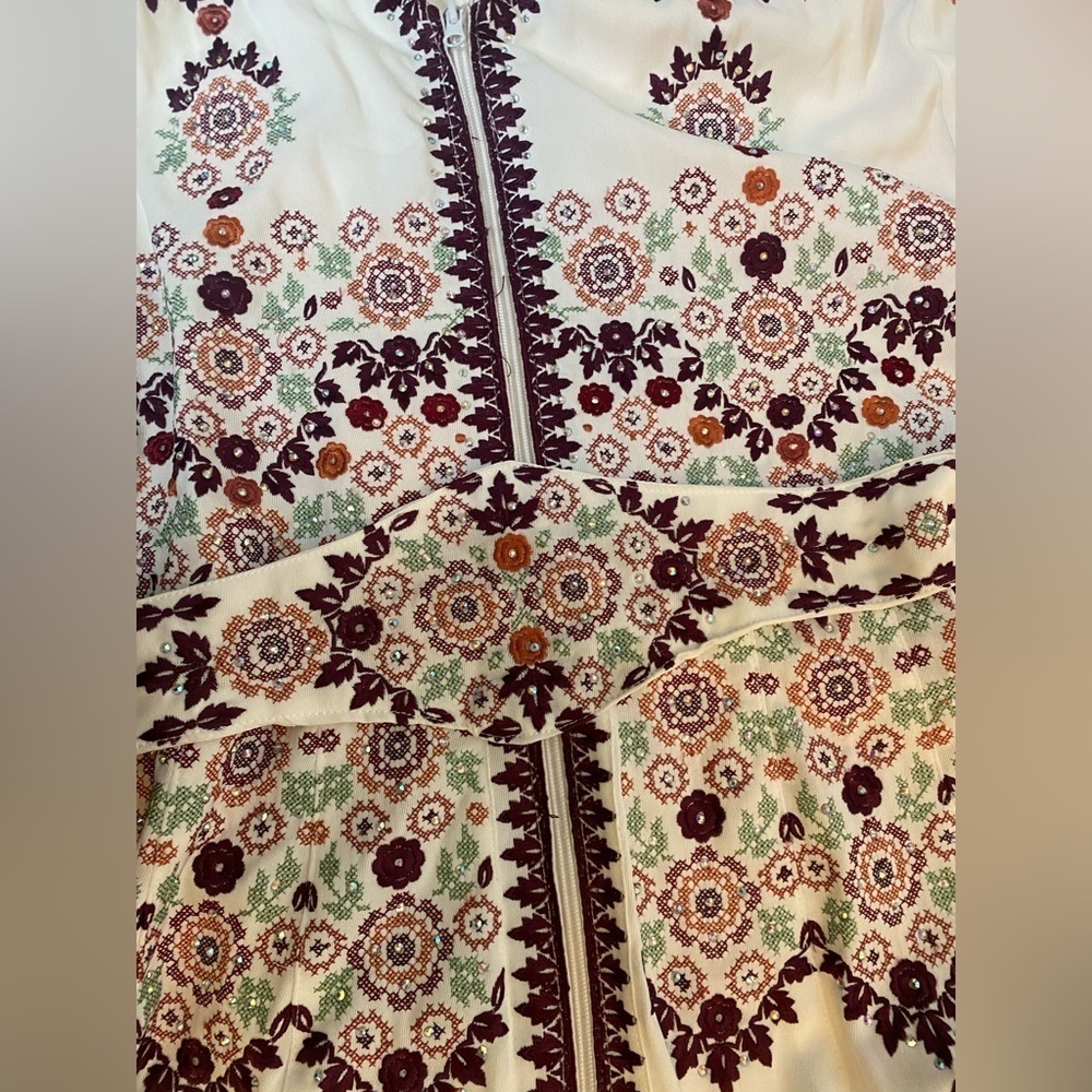 Embroidered White and Purple Kaftan Maxi Dress Modest Long Sleeve Size M/L NWT - Picture 10 of 10